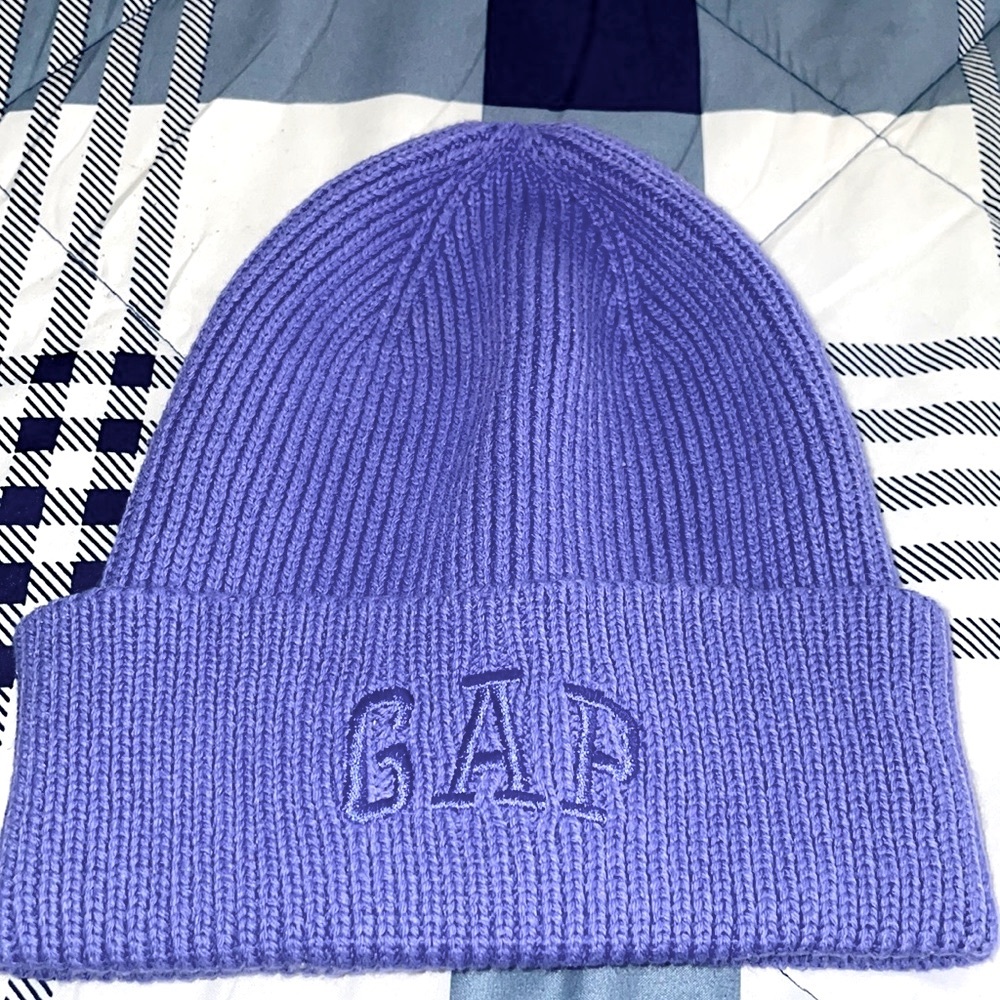 GAP kids beanie purple hat organic cotton New with tags